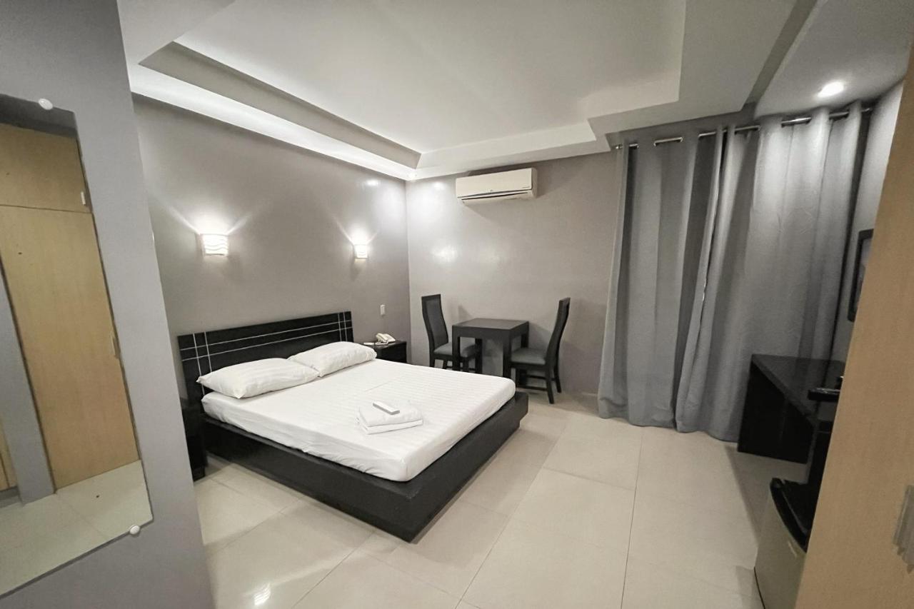 Rumi Apartelle Hotel Ángeles Exterior foto